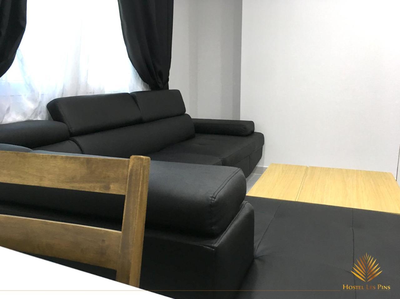 Hostel Les Pins Alger מראה חיצוני תמונה