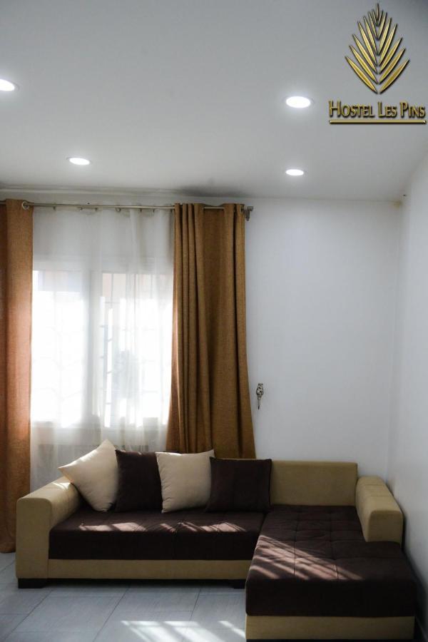 Hostel Les Pins Alger מראה חיצוני תמונה