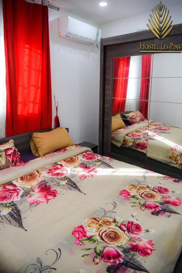 Hostel Les Pins Alger מראה חיצוני תמונה